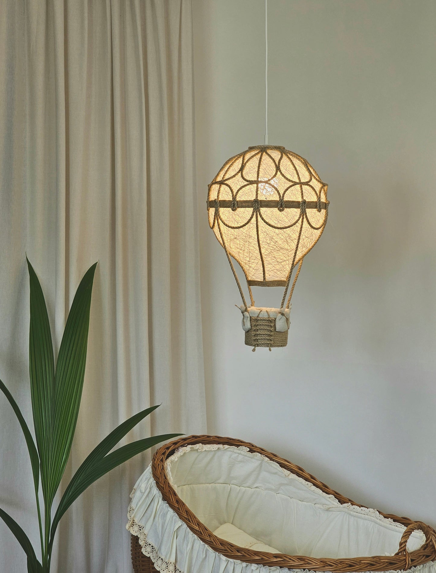 Natural color lamp - air balloon