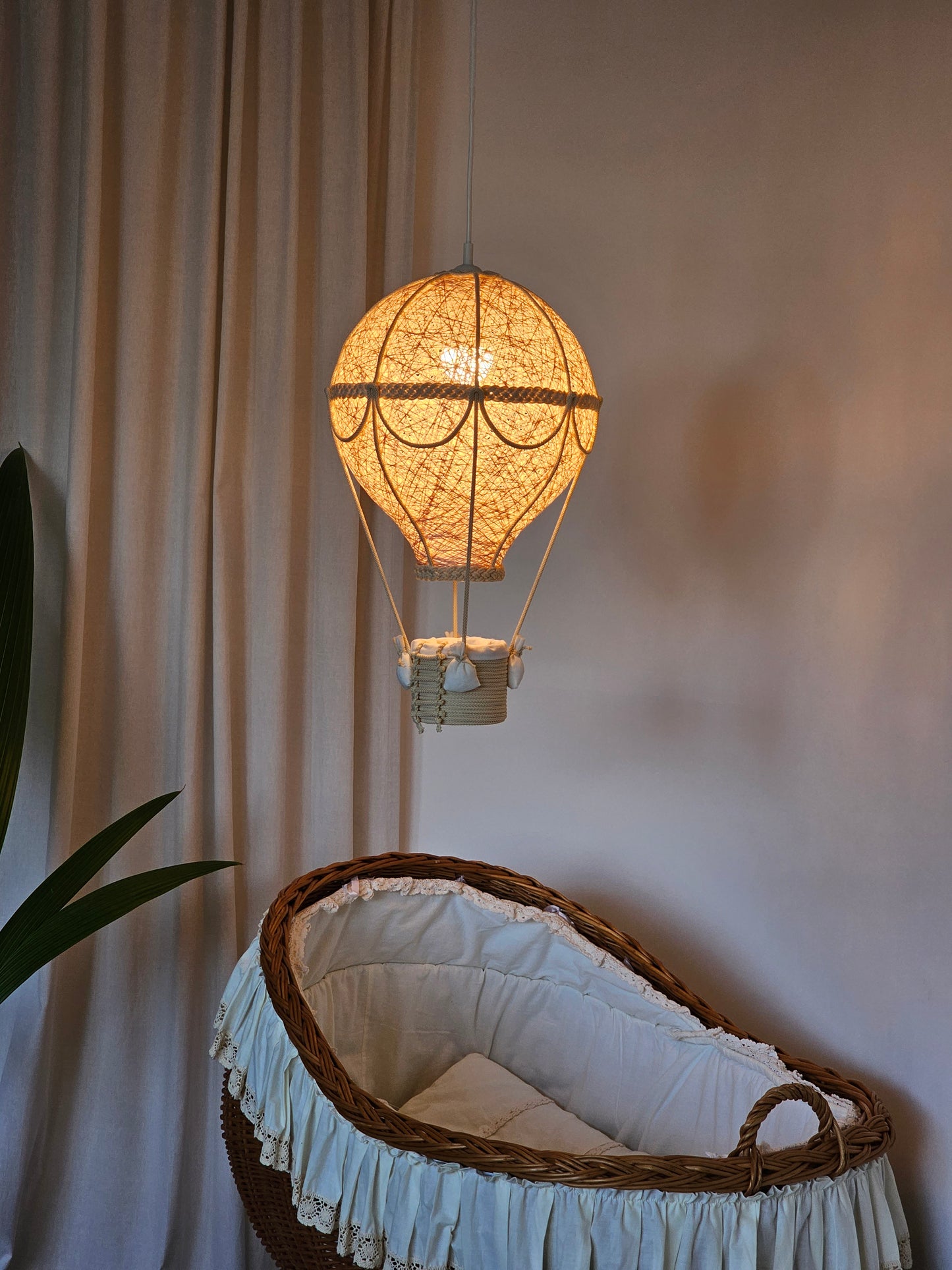 Light pink and cream lamp - air balloon