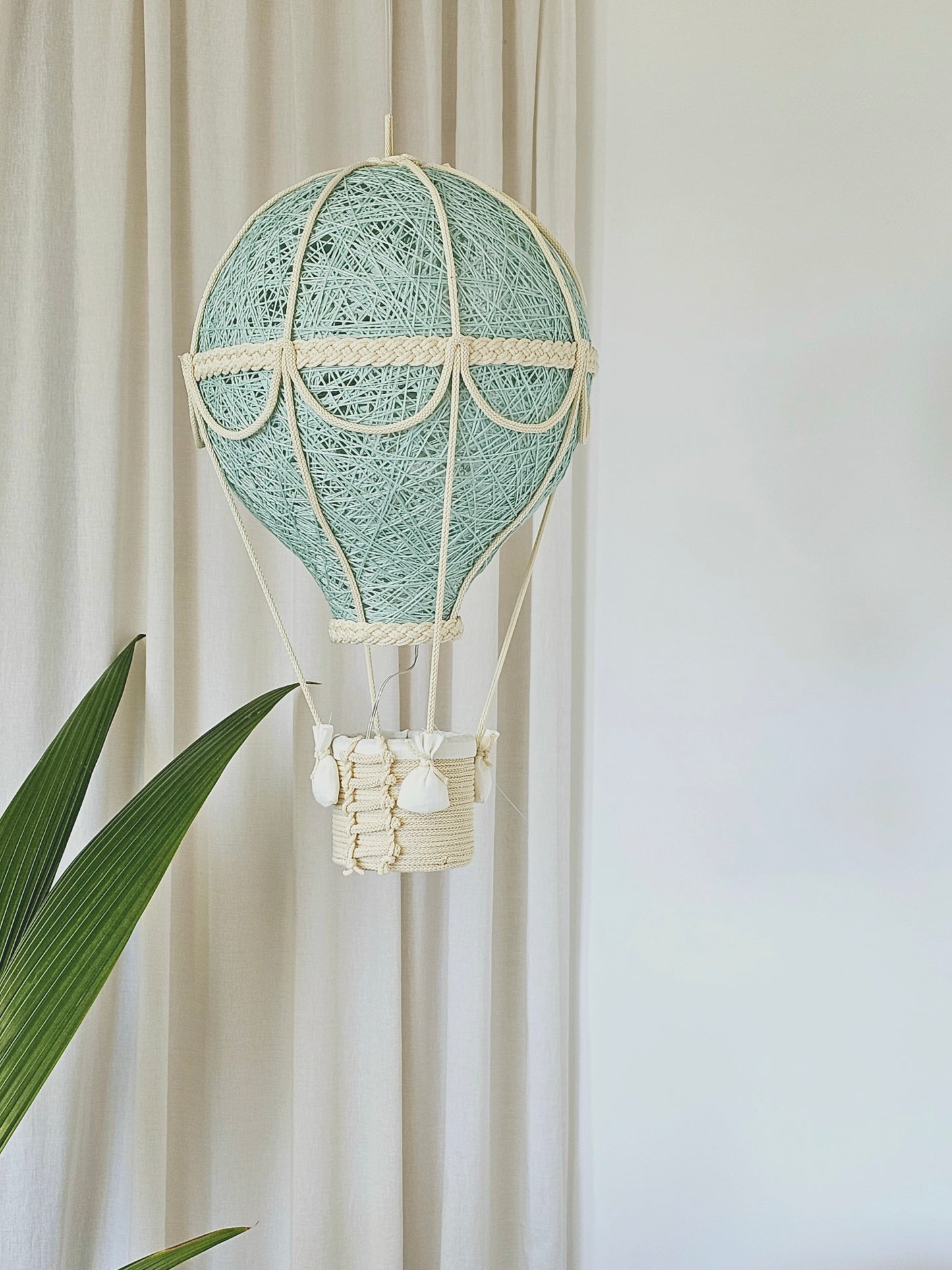 Mint and cream lamp - balloon