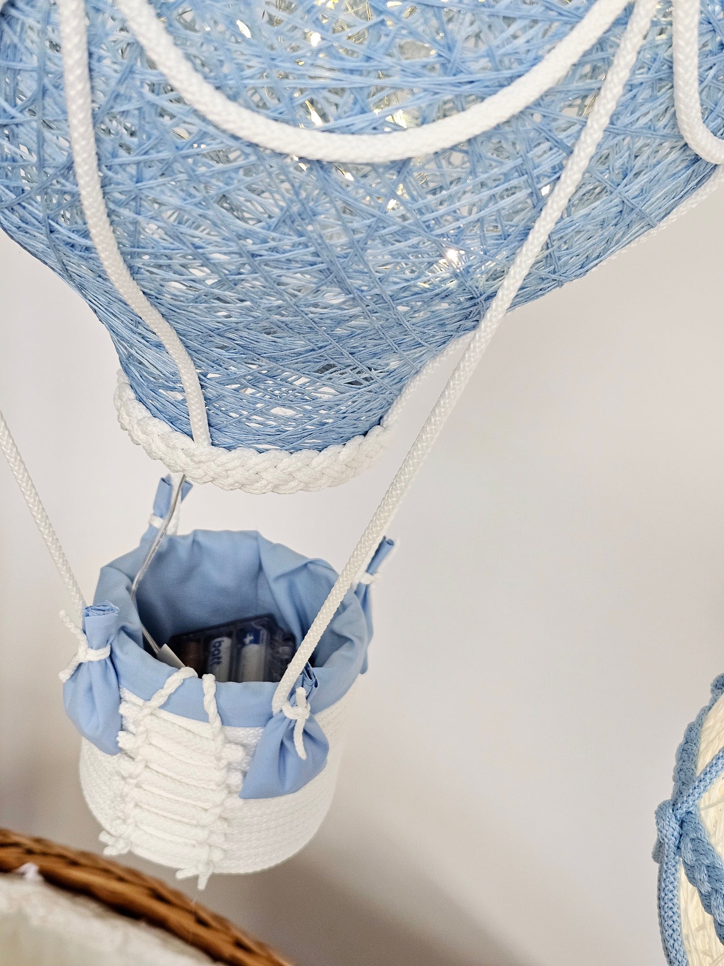 Blue and white lamp - air balloon