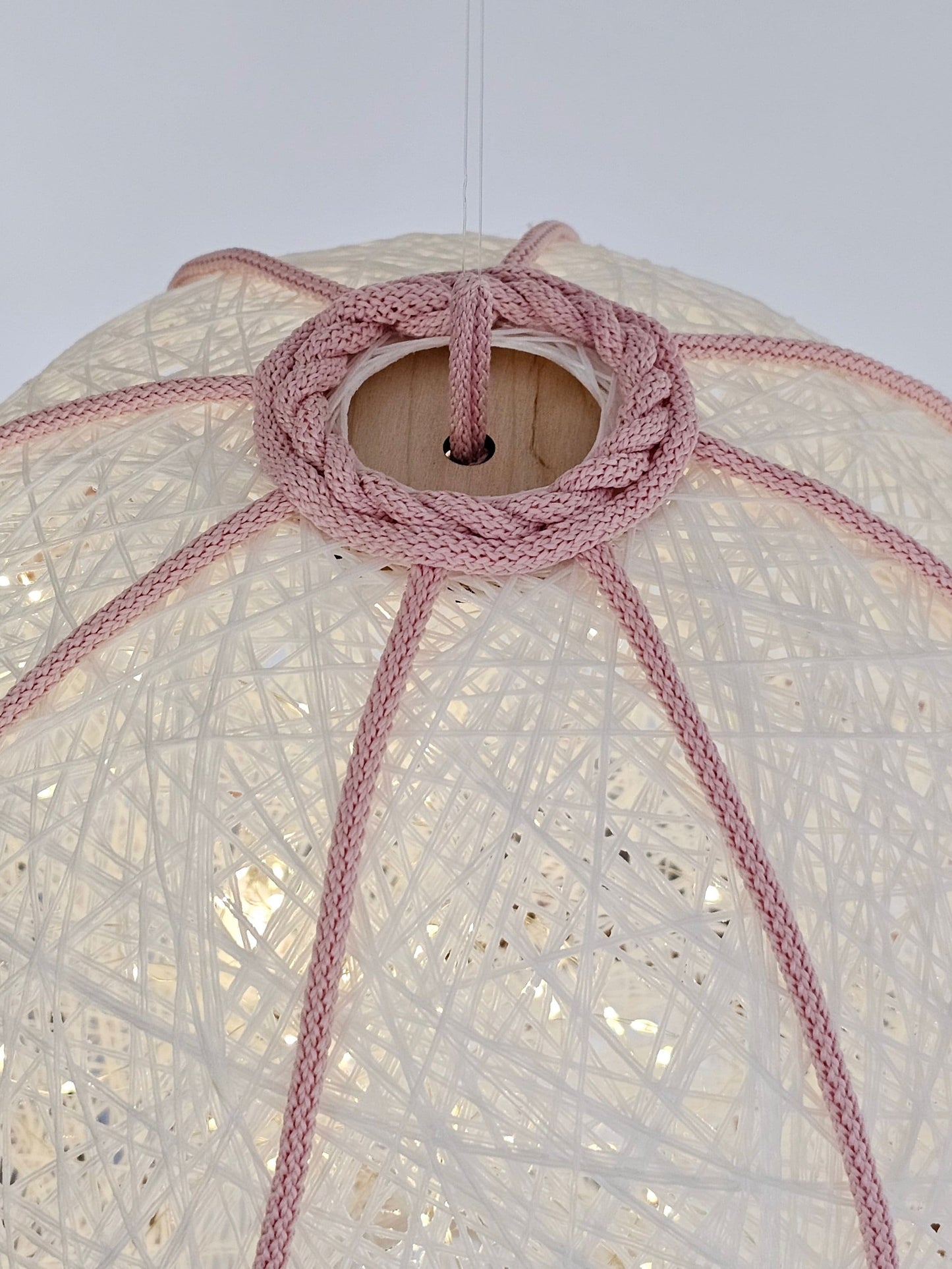 White and pink lamp - air balloon